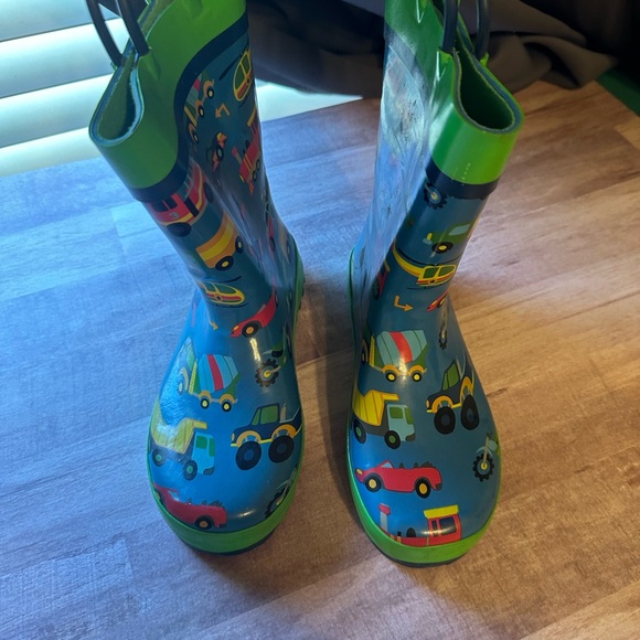 Stephen Joseph  Boys Rain Boot Cars Print - Picture 2 of 3